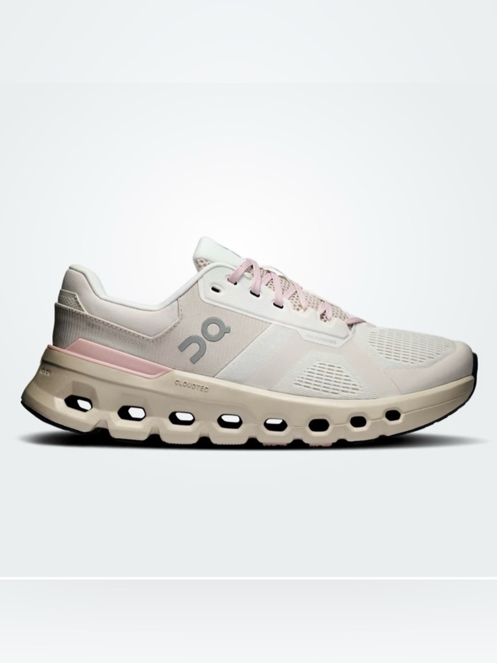 On Cloudrunner 2 - Picture 3 of 3